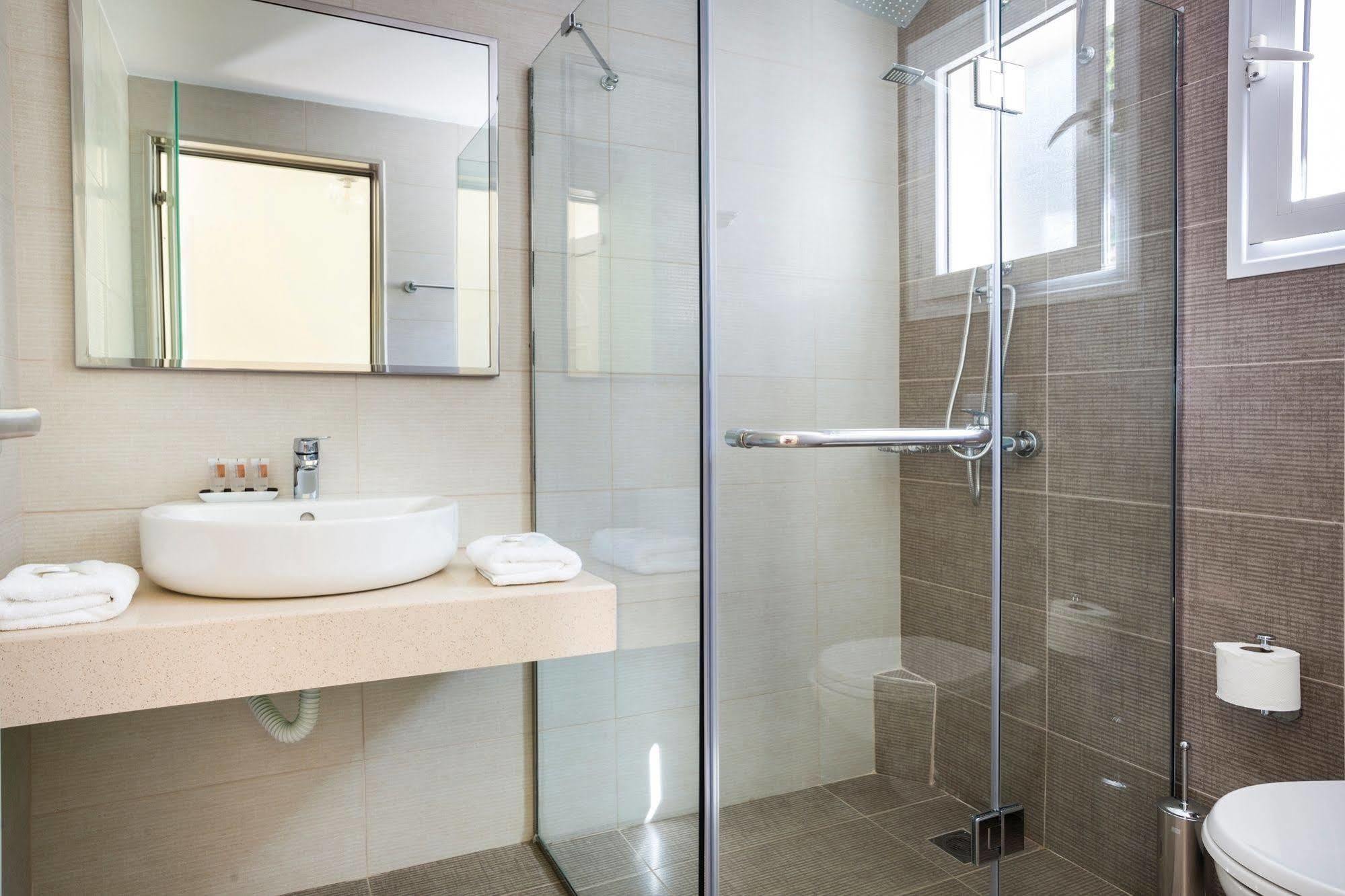Aparthotel Dionysos Village 4*