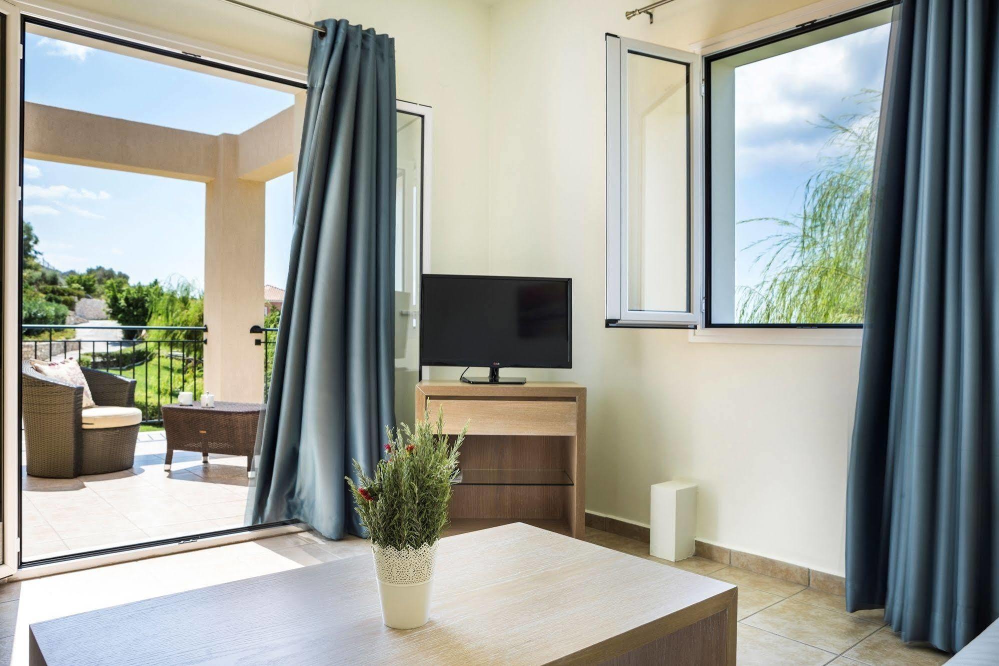 Dionysos Village Aparthotel
