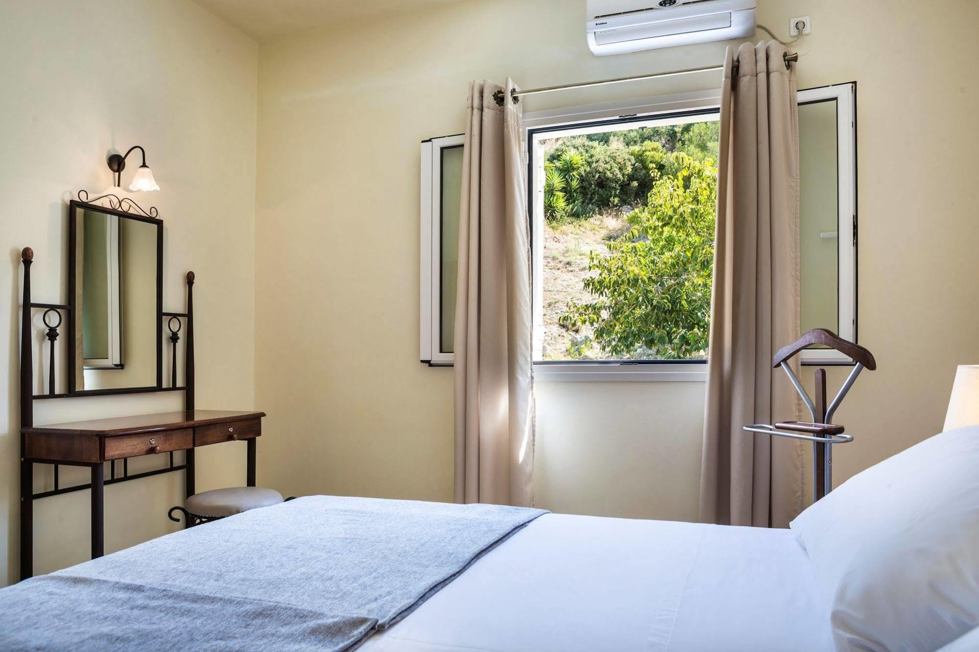 Dionysos Village Aparthotel 4*