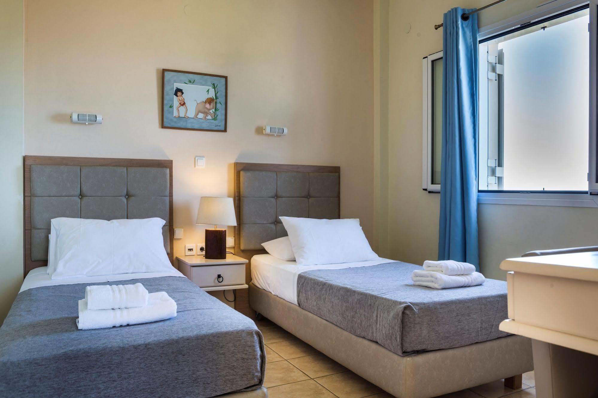 Aparthotel Dionysos Village 4*