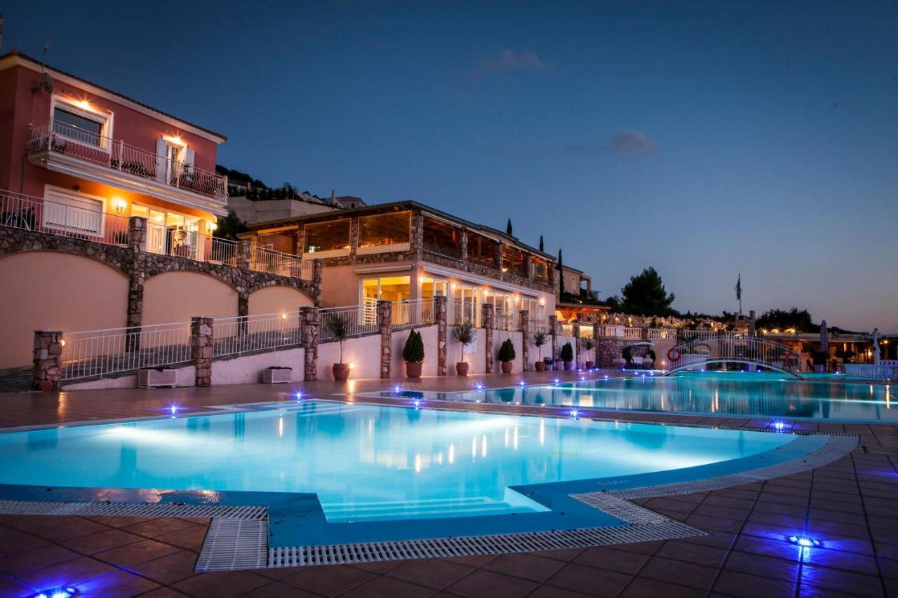 Dionysos Village 4*